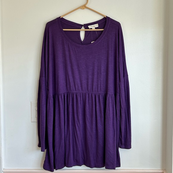 Weekend Suzanne Betro Tops - NEW Suzanne Betro Purple Long Sleeve Tunic Top